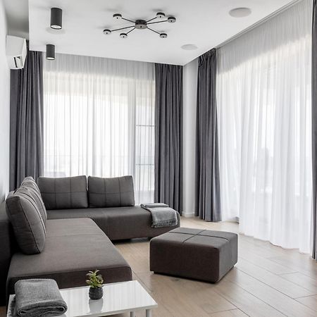 Sea On Mamaia Apartment ภายนอก รูปภาพ