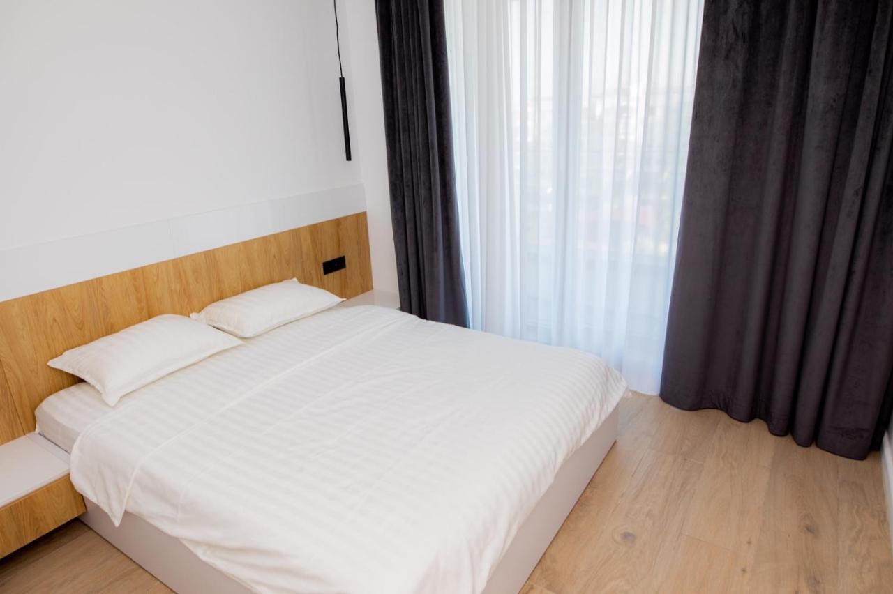 Sea On Mamaia Apartment ภายนอก รูปภาพ
