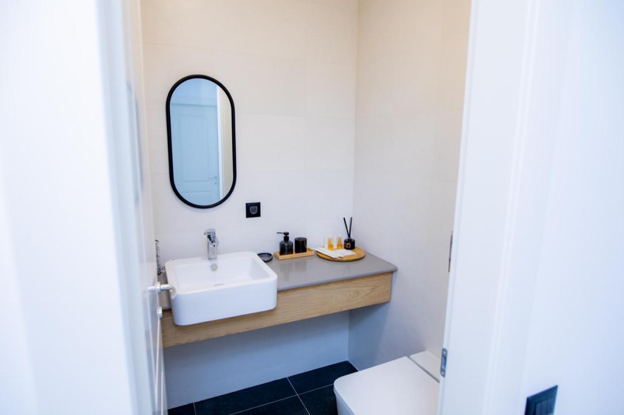Sea On Mamaia Apartment ภายนอก รูปภาพ