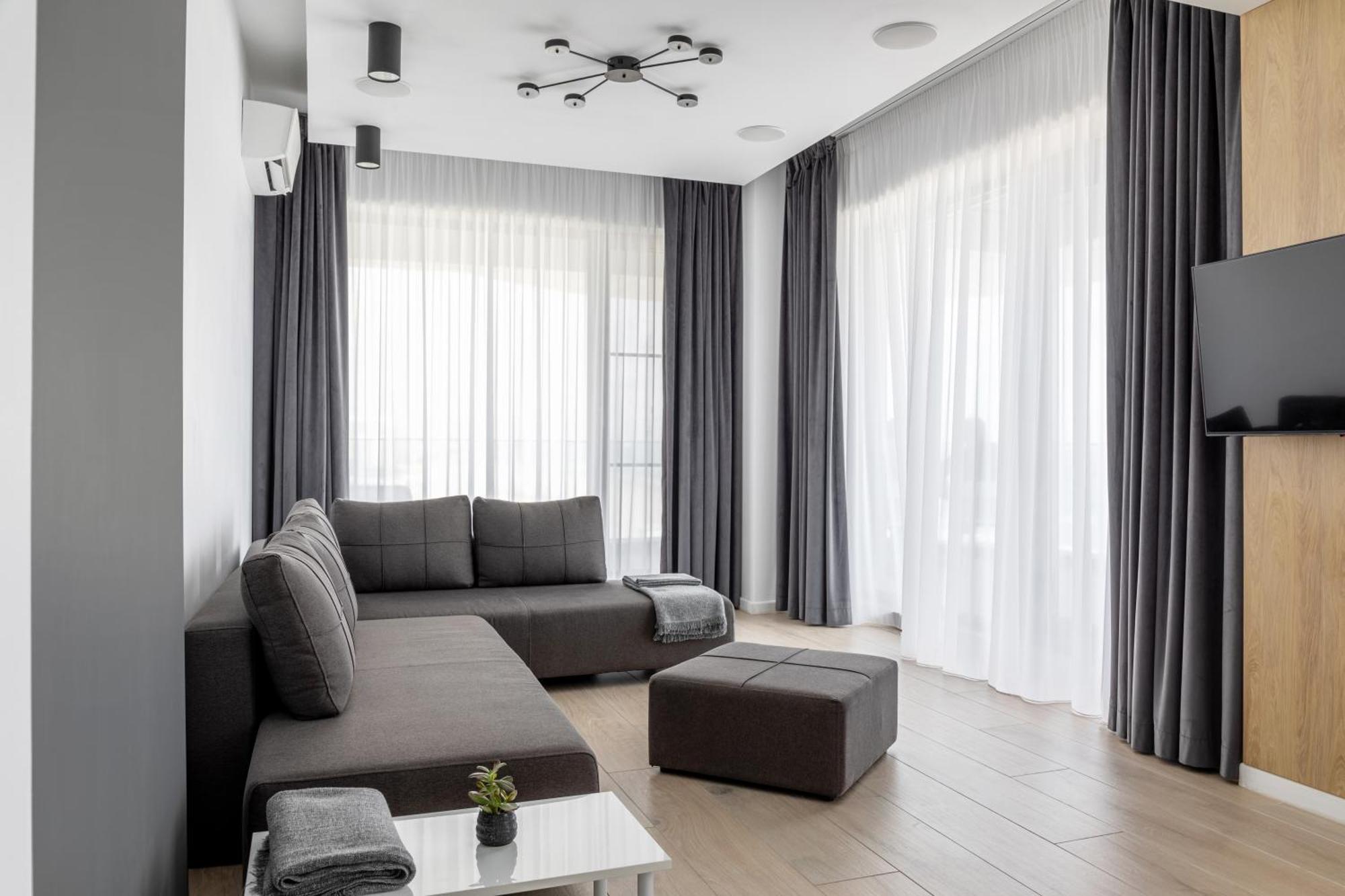 Sea On Mamaia Apartment ภายนอก รูปภาพ